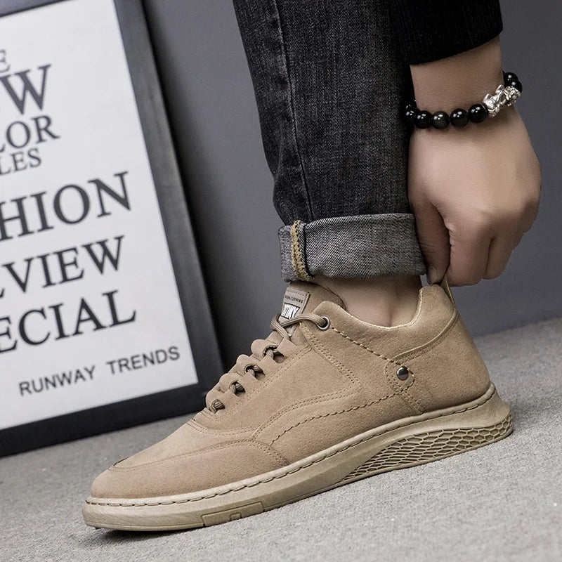 Heren Minimalistische Suède Sneakers – Stijlvol en Comfortabel